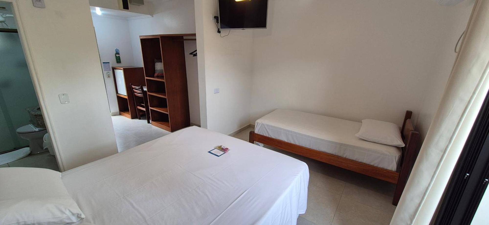 Pris Hotel Барекесаба Экстерьер фото